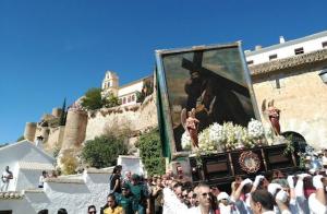 Imagen del Cristo del Paño en procesión. 