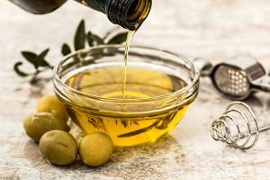 El aceite de oliva virgen extra, aliado de la salud.
