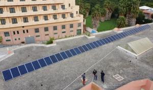 Placas solares en el colegio La Noria.