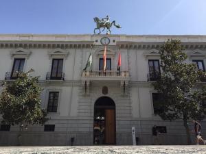 El Ayuntamiento de Granada debe más de 80 millones a sus proveedores. 