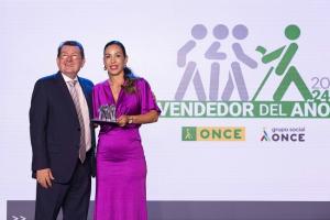 Carmen Durán, al recibir el galardón durante la gala.
