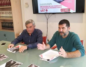 Juan Francisco Martín (UGT) y Daniel Mesa (CCOO), presentan el plan contra inflación. 