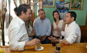 Juanma Moreno ha respaldado este fin de semana a los candidatos granadinos.