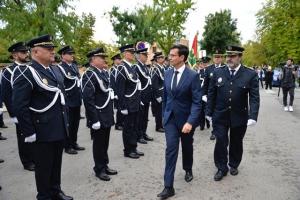 El alcalde, a su llegada al Carmen de los Mártires.