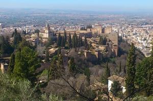 Vista de la Alhambra desde la Silla del Moro.