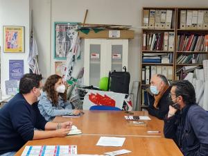 Ana Villaverde y José Ignacio García durante la reunión con representantes sindicales.