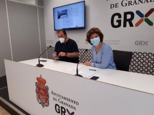 Elisa Cabrerizo y Francisco Puentedura en rueda de prensa.