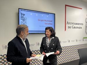 Jacobo Calvo y Eva Fernández, en rueda de prensa. 