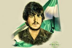 Pintura de García Caparrós sobre la bandera de Andalucía.