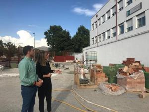 Marifrán Carazo y Rafael Caracuel en su visita a la EOI.