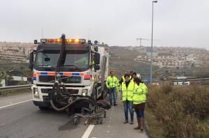 Fernández-Bermejo en una visita a la zona en la que se ejecutan los trabajos. 