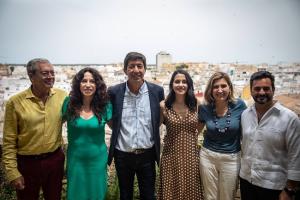 Juan Marín e Inés Arrimadas con los consejeros de Cs.