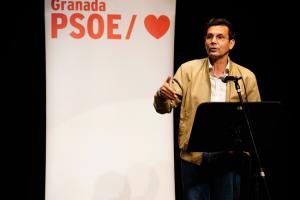 Francisco Cuenca, este sábado, en la asamblea que lo ha reelegido secretario del PSOE de la capital.