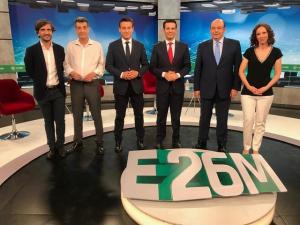 Los candidatos de PP, PSOE, Cs y Podemos IU Adelante con los periodistas Noemí Fernández y Aurelio Cappa.