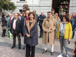 Elisa Cabrerizo con el resto de integrantes de 'Granada se Encuentra', en una imagen de archivo.