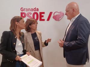 Olga Manzano, María Ángeles Prieto y Gerardo Sánchez.