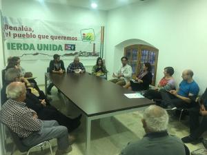 La coordinadora, en la reunión de Benalúa.