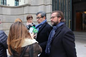Juan Ramón Ferreira y Antonio Granados en su comparecencia ante los medios.
