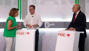 Susana Díaz, Juan Espadas y Luis Ángel Hierro, los tres candidatos. 