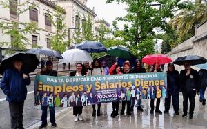 Representación de Podemos en la manifestación del 1 de Mayo en Granada.