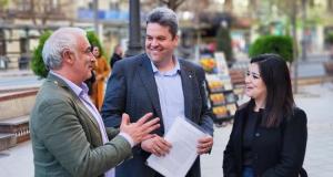 De izquierda a derecha, Antonio Segovia (IU), Carlos Porcel (PSOE) y Amabel Adarve (Maracena Conecta).