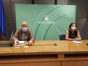 Rueda de prensa del consejero de Educación, Javier Imbroda, y la viceconsejera, María del Carmen Castillo. 