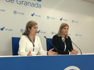 Inmaculada López e Inmaculada Hernández, en rueda de prensa.