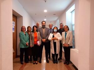 Autoridades, en la Jornada contra la violencia de género en el ámbito sanitario.