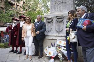 César Girón y otros representantes de Juntos por Granada el día de Mariana Pineda. 