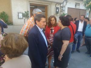 Entrena, en el minuto de silencio de Dúrcal.