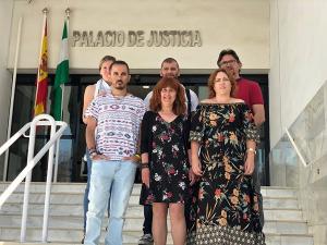 La coordinadora provincial ha respaldado a los representantes de IU Motril ante la celebración del juicio.