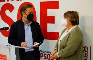 Ana Muñoz y Jacobo Calvo, este viernes en rueda de prensa.