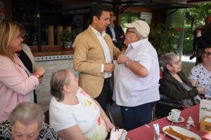 Cuenca este martes en un acto con personas mayores.