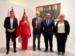 Pedro Fernández, Cándida Martínez, Antonio Claret García, Fernando Martín López y Encarna Vargas.