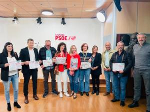 Pedro Fernández, junto a los representantes sindicales de CCOO, UGT, CSIF y SATSE.