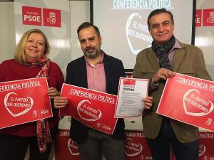 María José Hernández junto a Jacobo Calvo e Ignacio Henares.