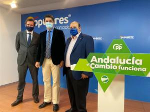 De izquierda a derecha, Pablo Hispán, Carlos Rojas y José Robles.