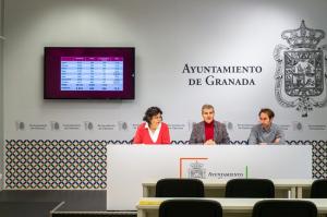 César Díaz y representantes de afectados por el ruido, en rueda de prensa.