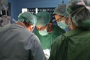 Una operación en un hospital de Granada.