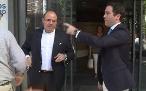Sebastián Pérez y Teodoro García Egea, en la sede del PP en Madrid este martes.