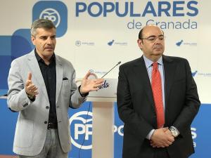 Sebastián Pérez y César Díaz en la presentación de la iniciativa. 