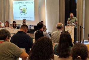 Toni Valero, en la asamblea de IU Granada. 