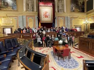 Visita de los vecinos y vecinas de Jun al Congreso.